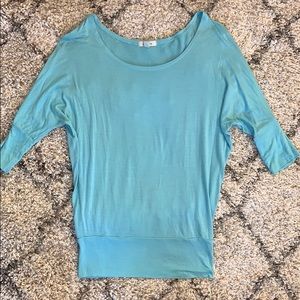 Women’s Love Culture Baby Blue Fashion Top Small